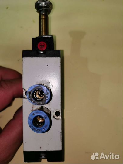 Пневмораспределитель camozzi