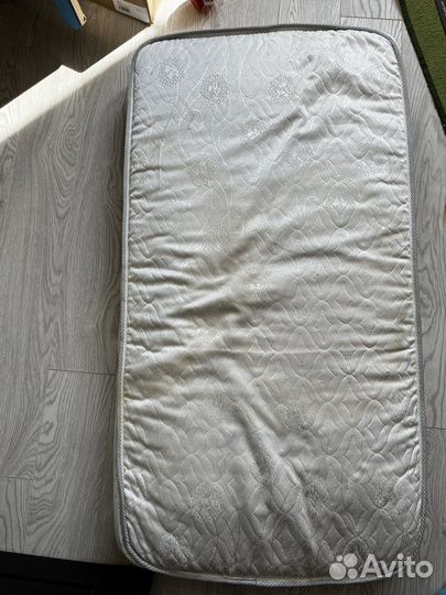 Детская кроватка с маятником, матрос,бортики