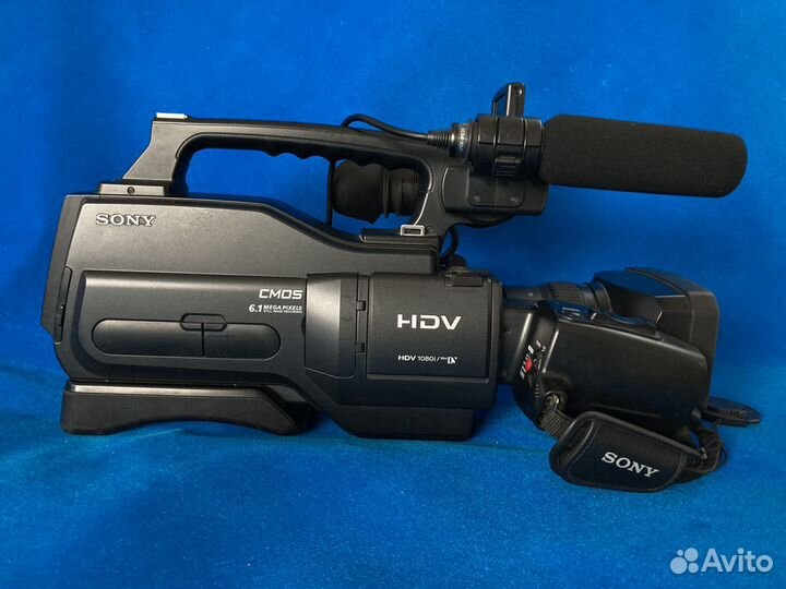 Видеокамера sony HVR-HD1000E