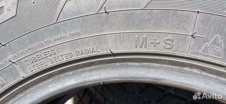 Toyo Observe GSi-5 245/70 R16 107Q