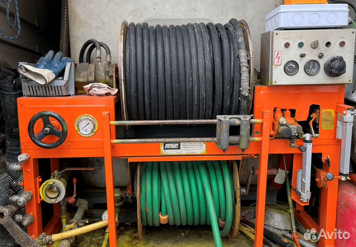 Прочистка канализации. Промывка труб