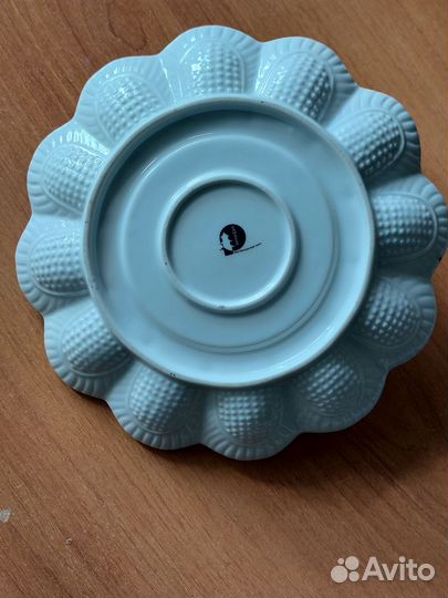 Блюдо фарфоровое для яиц