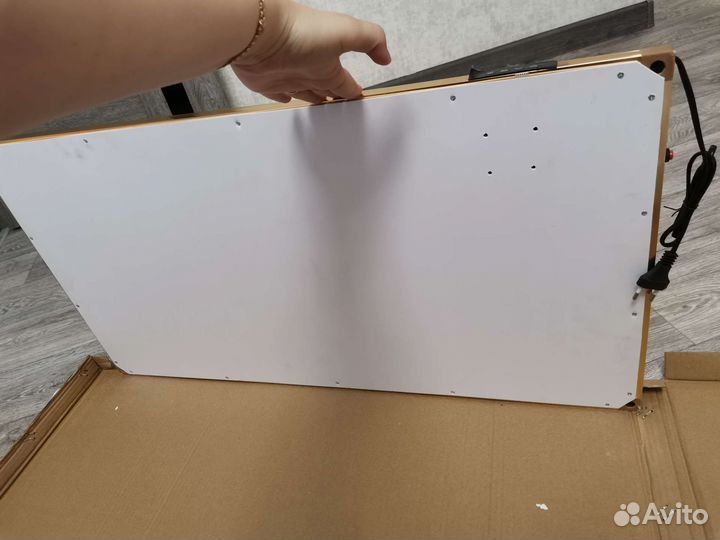 Картина с подсветкой, часами, календарем