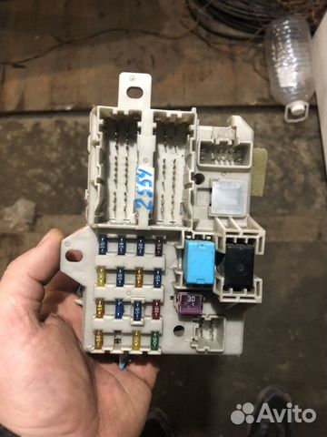 Блок предохранителей салона mazda 6gg