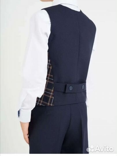 Жилет новый
