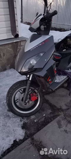 Скутер стелс вортекс