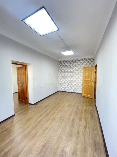 3-к. квартира, 67,7 м², 1/3 эт.