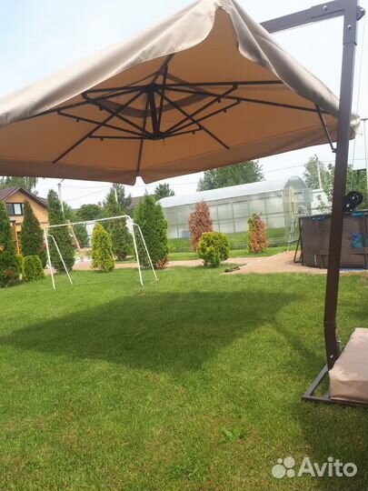 Зонт на боковой опоре 4х82