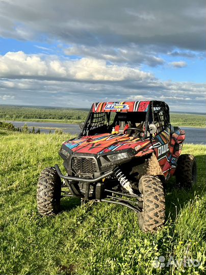Polaris rzr 1000 xp