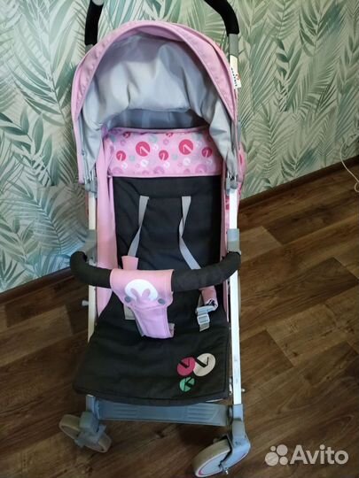 Прогулочная коляска