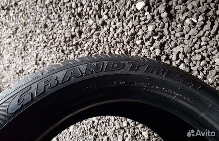 Dunlop Grandtrek PT3A 275/50 R21 113V