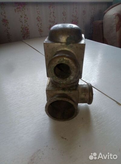 Бронзовая деталь от кровати