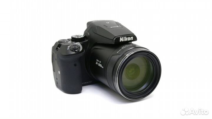 Nikon Coolpix P900 в упаковке