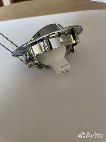 Светильник потолочный встраиваемый