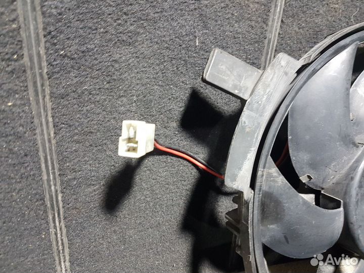 Вентилятор двигателя Mercedes Vito w638