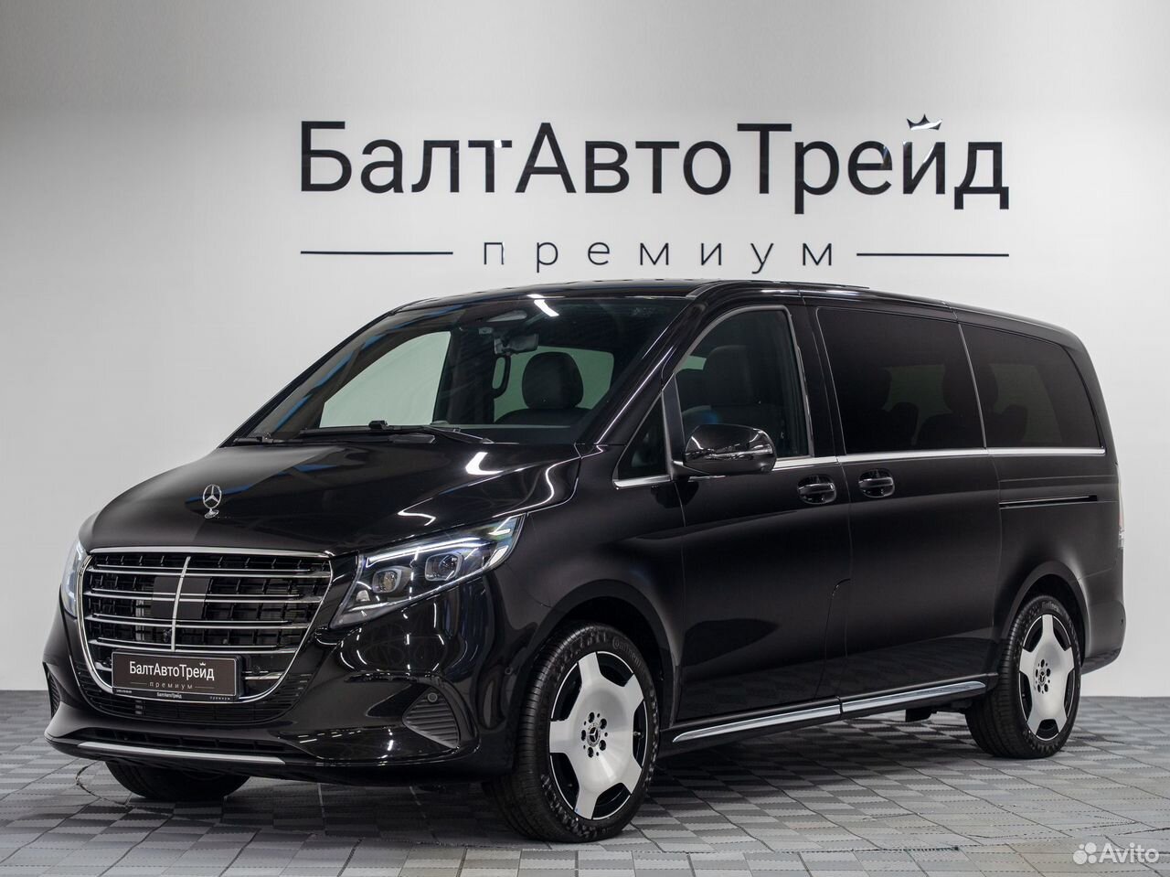 Mercedes-Benz V-класс 2.0 AT, 2026