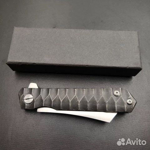 Складной нож для бритья D2