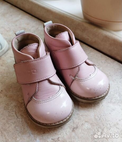 Сапожки для девочки