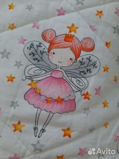 Комплект белья в кроватку с одеялком