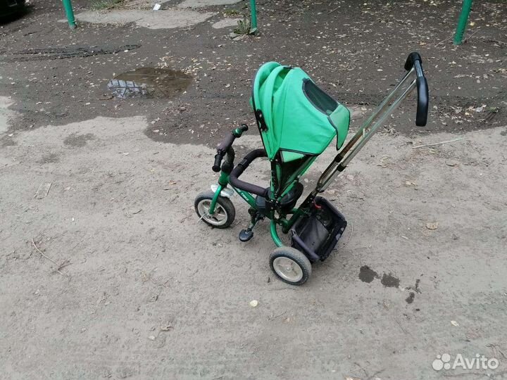 Трехколесный велосипед