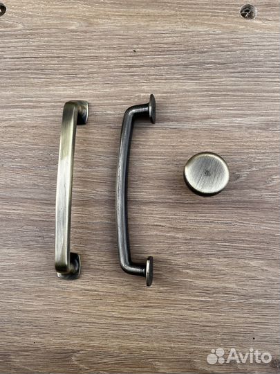 Ручки мебельные