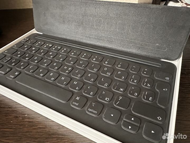 Клавиатура Apple Smart Keyboard для iPad