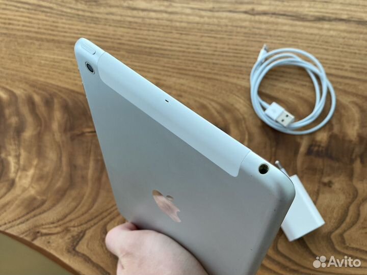 iPad mini 1 64gb wifi + cellular