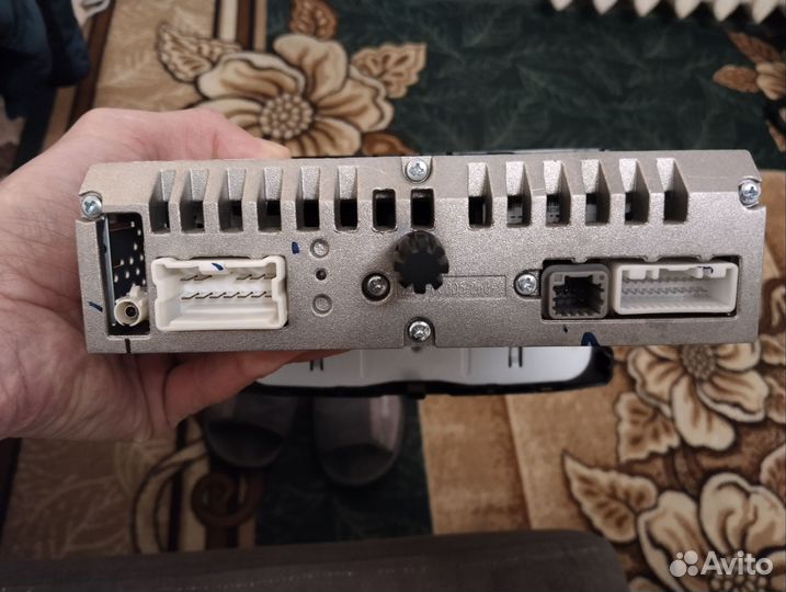 Штатная магнитола renault logan 2