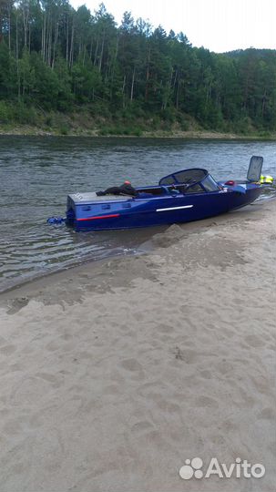 Продам катер Амур М