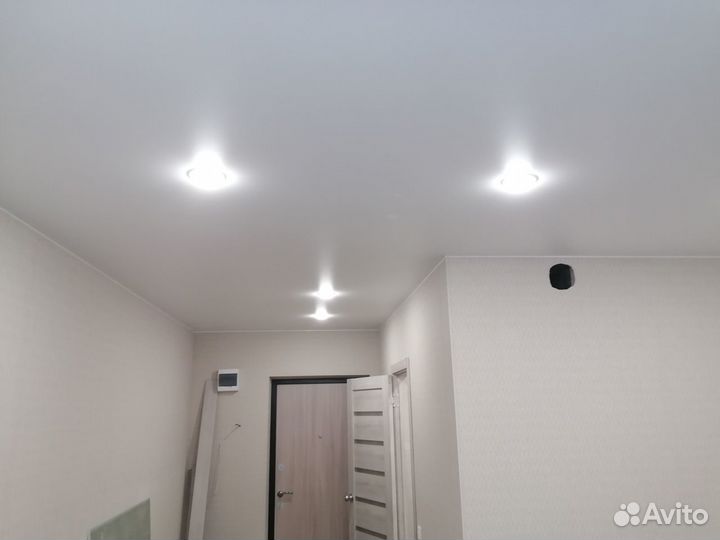 Натяжные потолки. Система клин(штапик)