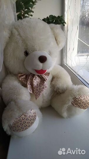 Большой Плюшевый мишка