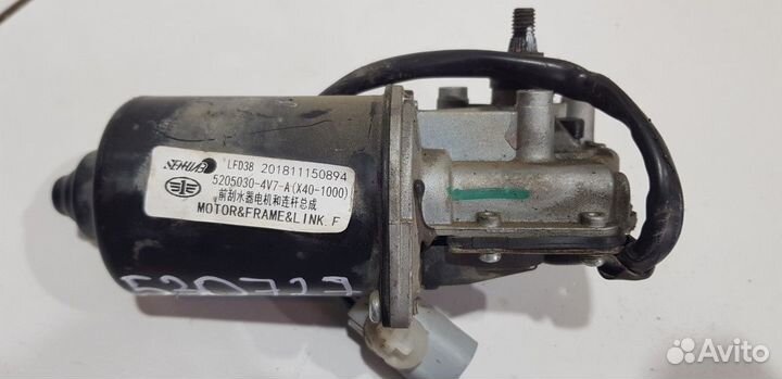 Моторчик стеклоочистителя передний