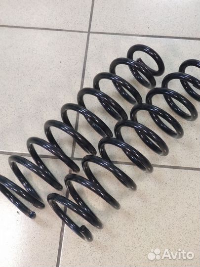 Пружина передняя Mazda 6