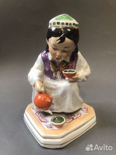 Статуэтка Дулево 1960 Маленькая хозяйка