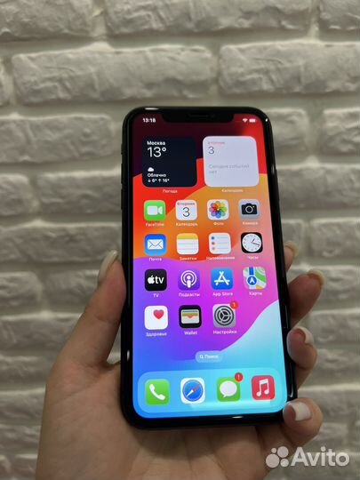Apple iPhone 11 64gb (идеал )