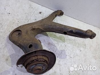 Рычаг задний левый
