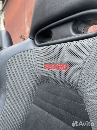 Передние сиденья Recaro Evolution 9 (полуковши)