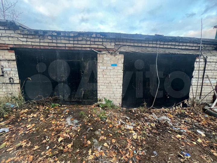 Гараж, > 30 м²