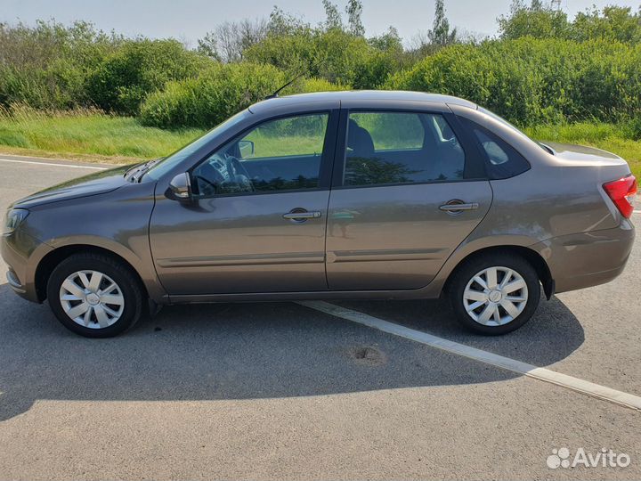 LADA Granta 1.6 МТ, 2018, 110 000 км