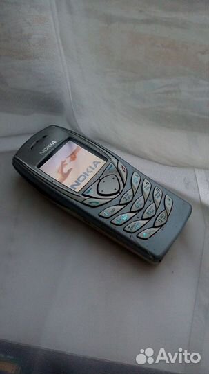 Телефон nokia 6100 для коллекционеров