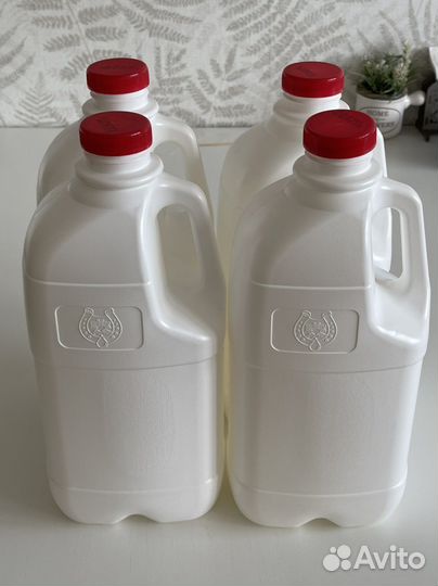 Пэт бутылка 2 л с ручкой