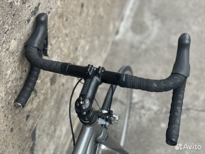 Шоссейный велосипед Cinelli Unica Ultegra Di2