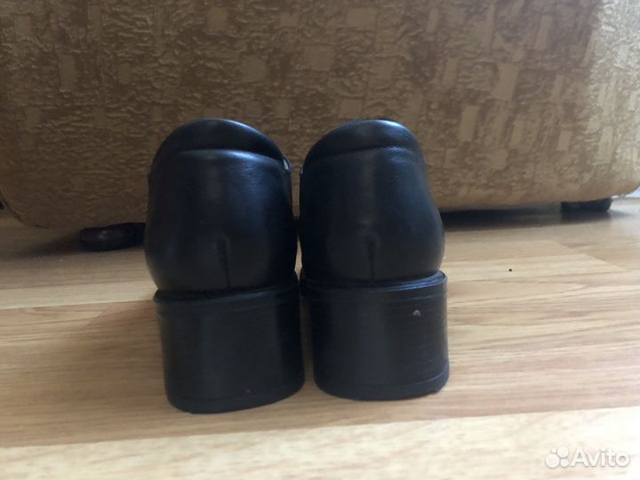 Кожаные полуботинки женские