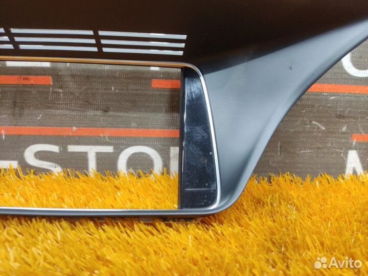 Накладка на торпеду Mercedes-Benz E-Class W212