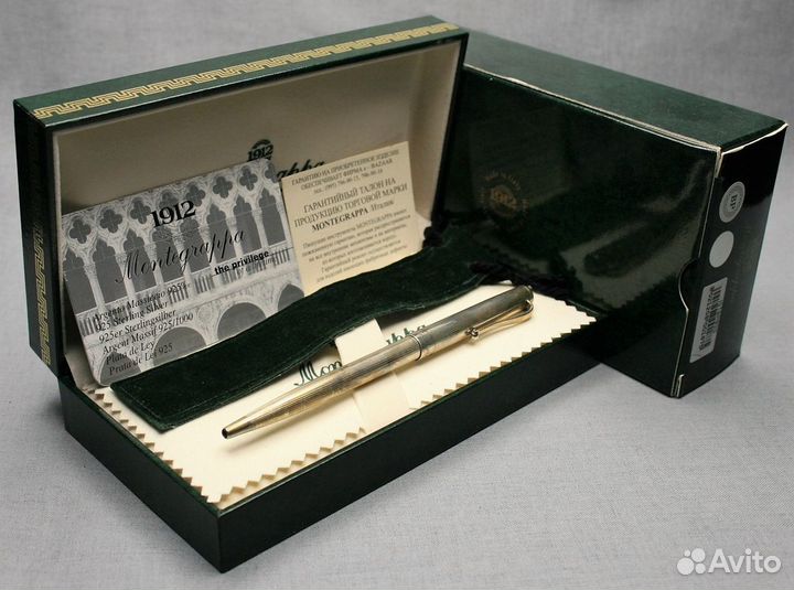 Шариковая ручка Montegrappa серебро