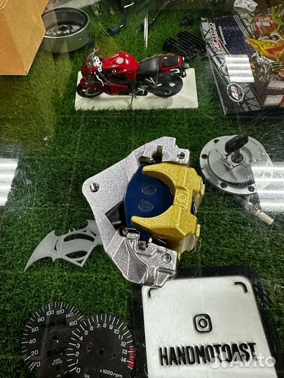 Тормозной суппорт Yamaha YBR125 2004-2008