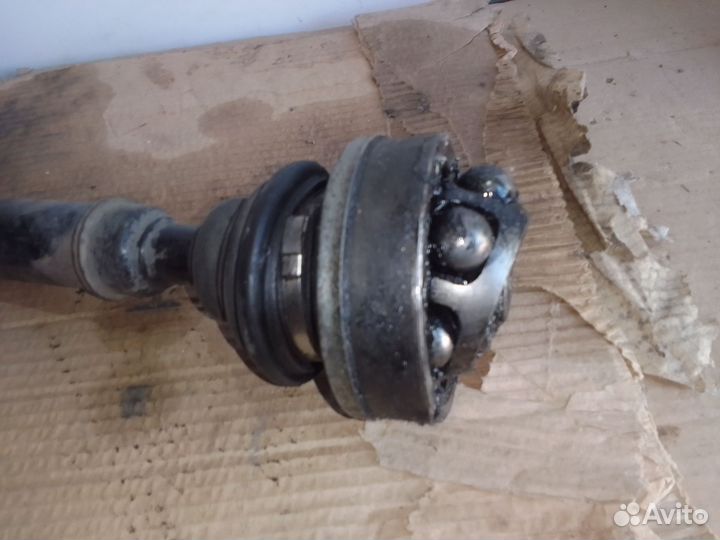 Привод левый Audi A4 B5