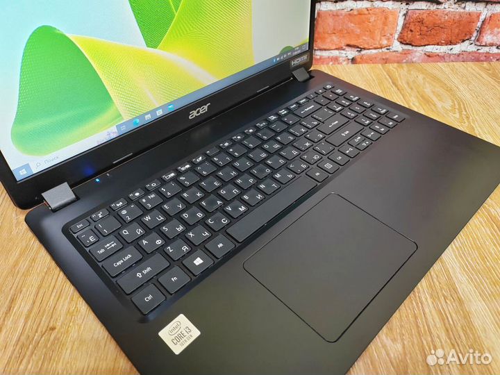 Ноутбук Acer для игр работы i3-10 SSD240 12gb
