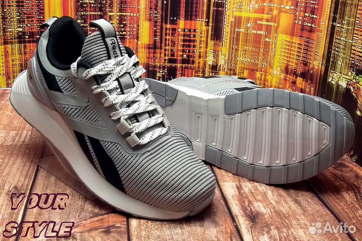 Кроссовки Reebok мужские R 03 р-р 43,44