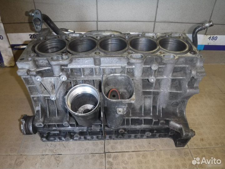 Блок двигателя Volvo XC90 2002-2015